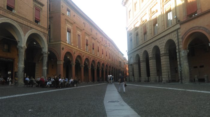 Portici in Bologna